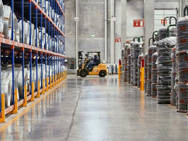 salidas laborales en logística y almacén