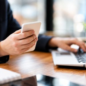 TRÁMITES ONLINE CON LA ADMINISTRACIÓN Y LA SEGURIDAD SOCIAL